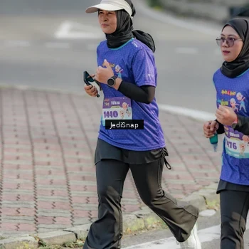 Runner Photo 8336733