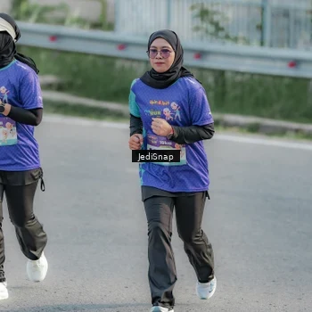 Runner Photo 8336736