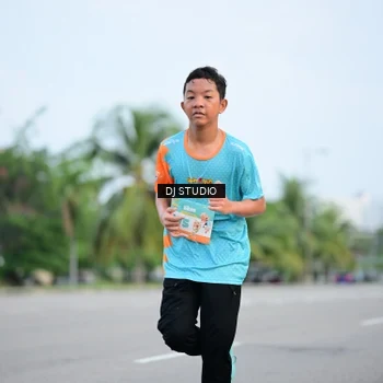 Runner Photo 8336747