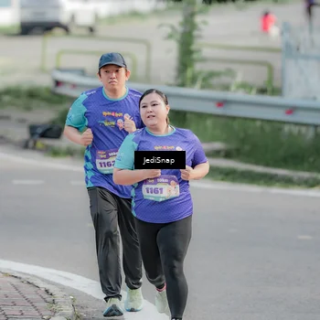 Runner Photo 8336767