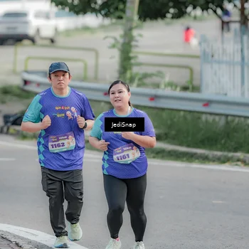Runner Photo 8336768