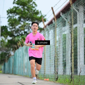 Runner Photo 8336771