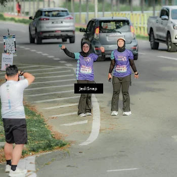 Runner Photo 8336843