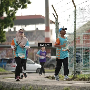 Runner Photo 8336874