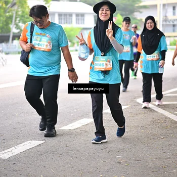 Runner Photo 8336894