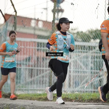Runner Photo 8336912