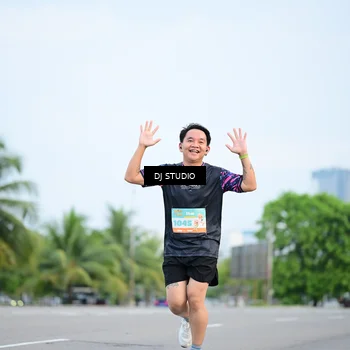 Runner Photo 8336925