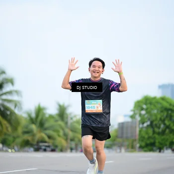 Runner Photo 8336926