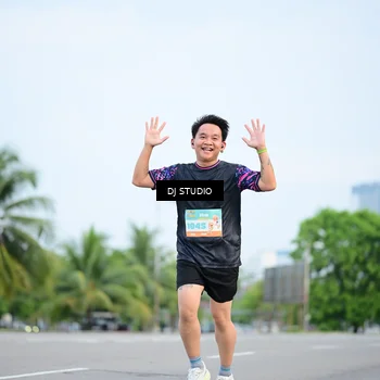 Runner Photo 8336928