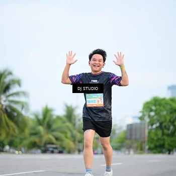 Runner Photo 8336931