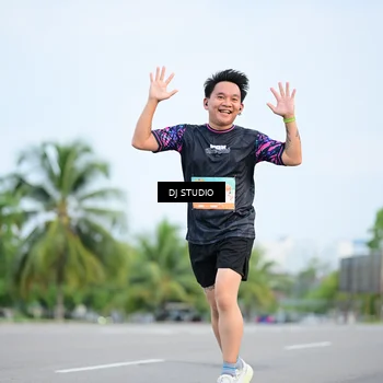 Runner Photo 8336942