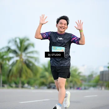 Runner Photo 8336949