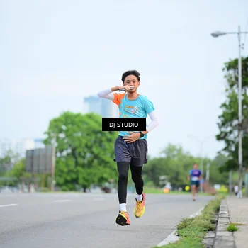 Runner Photo 8336956