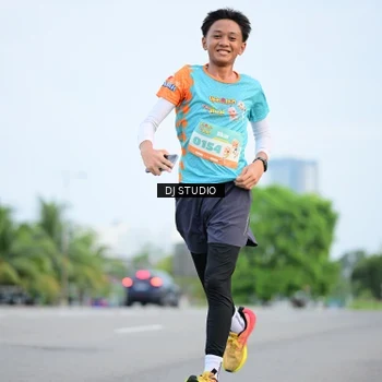 Runner Photo 8336976