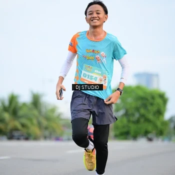 Runner Photo 8336977