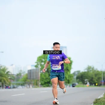 Runner Photo 8336987