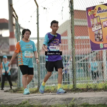 Runner Photo 8336995