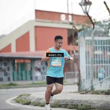 Runner Photo 8337028