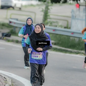 Runner Photo 8337061
