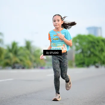 Runner Photo 8337070