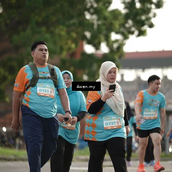 Runner Photo 8337073