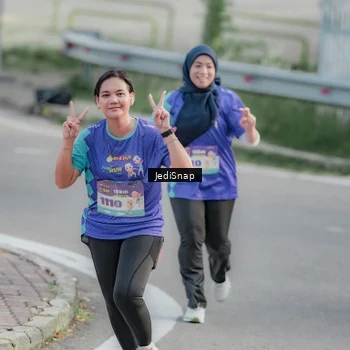 Runner Photo 8337104