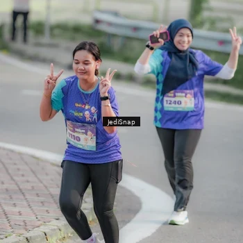 Runner Photo 8337105