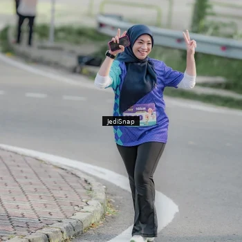 Runner Photo 8337117