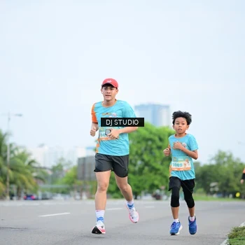 Runner Photo 8337118