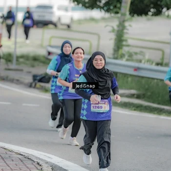 Runner Photo 8337128