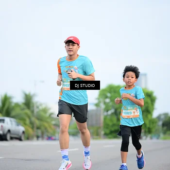 Runner Photo 8337137