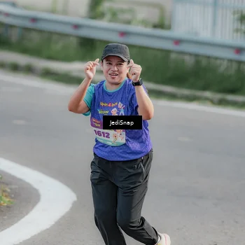 Runner Photo 8337183