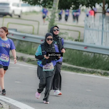 Runner Photo 8337193
