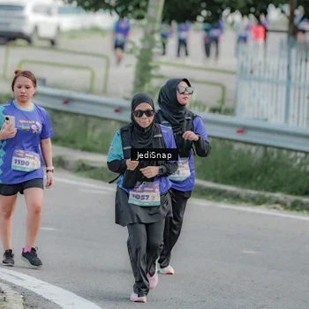 Runner Photo 8337221