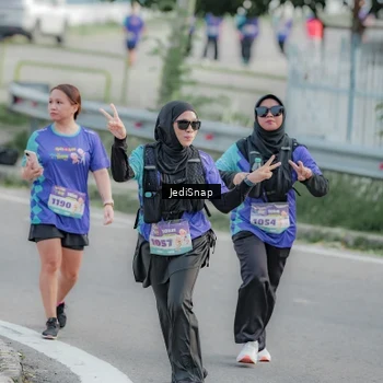 Runner Photo 8337223
