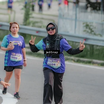 Runner Photo 8337253