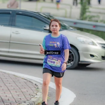 Runner Photo 8337271