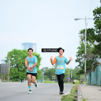 Runner Photo 8337275