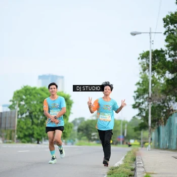 Runner Photo 8337283