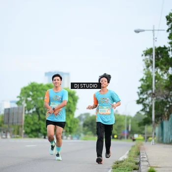 Runner Photo 8337288