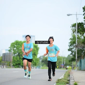 Runner Photo 8337289