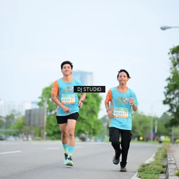 Runner Photo 8337308