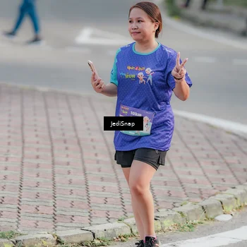 Runner Photo 8337322