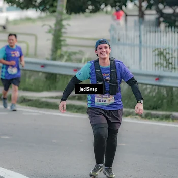 Runner Photo 8337326