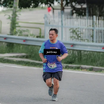 Runner Photo 8337334