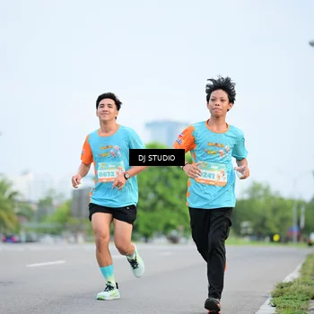 Runner Photo 8337336