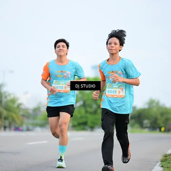 Runner Photo 8337339