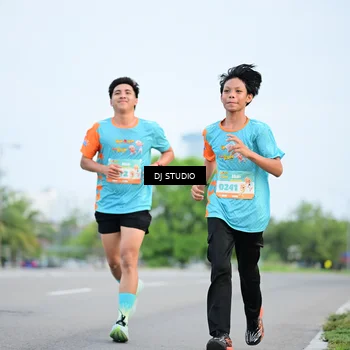 Runner Photo 8337340