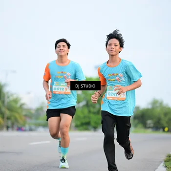 Runner Photo 8337343