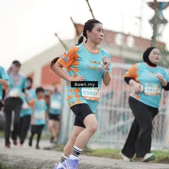 Runner Photo 8337354